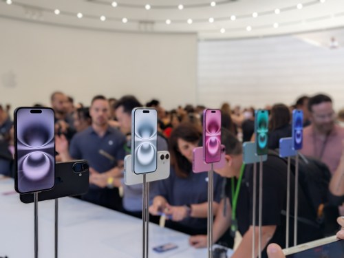 iPhones May Be Harder for Police to Unlock Thanks to New Reboot Feature